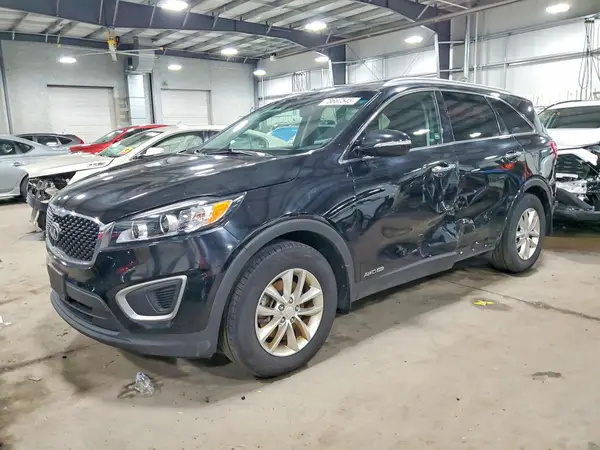 5XYPGDA57GG097066 2016 KIA SORENTO - Image 1