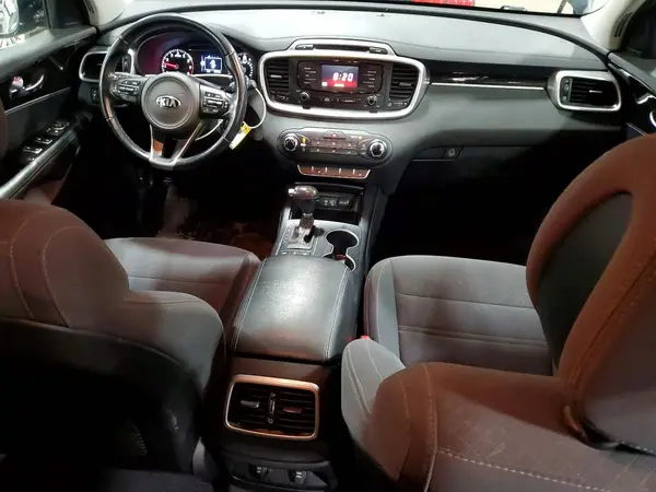 5XYPGDA57GG097066 2016 KIA SORENTO - Image 8