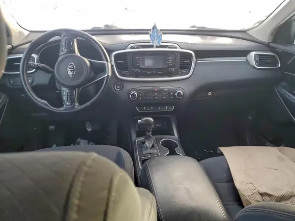 5XYPGDA57GG104405 2016 KIA SORENTO - Image 8