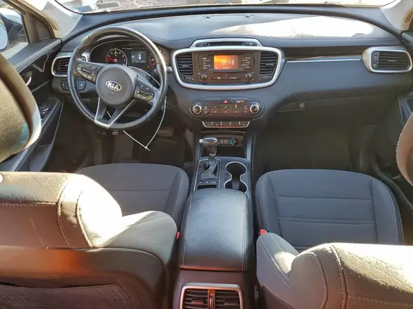 5XYPGDA57GG109541 2016 KIA SORENTO - Image 8