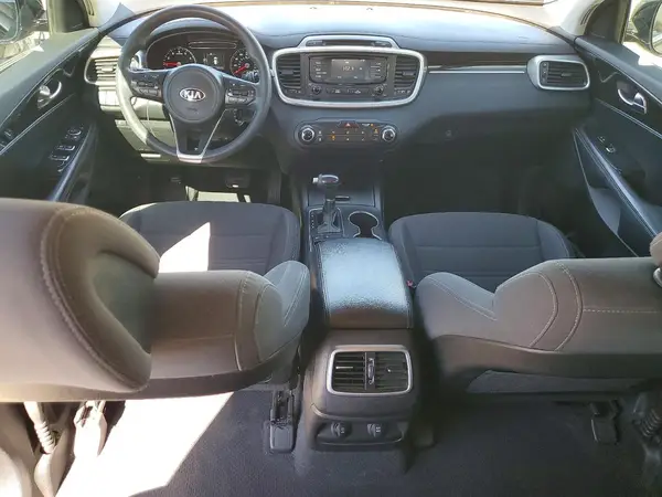 5XYPGDA57GG111712 2016 KIA SORENTO - Image 8