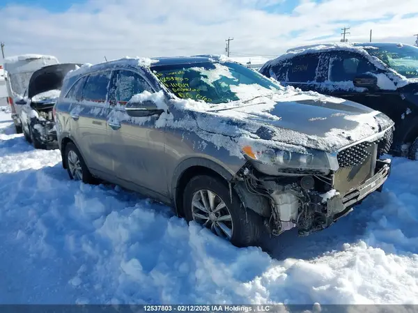 5XYPGDA57GG114819 2016 KIA SORENTO - Image 1