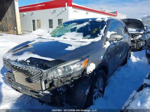 5XYPGDA57GG114819 2016 KIA SORENTO - Image 2