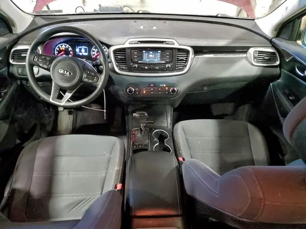 5XYPGDA57GG122581 2016 KIA SORENTO - Image 8