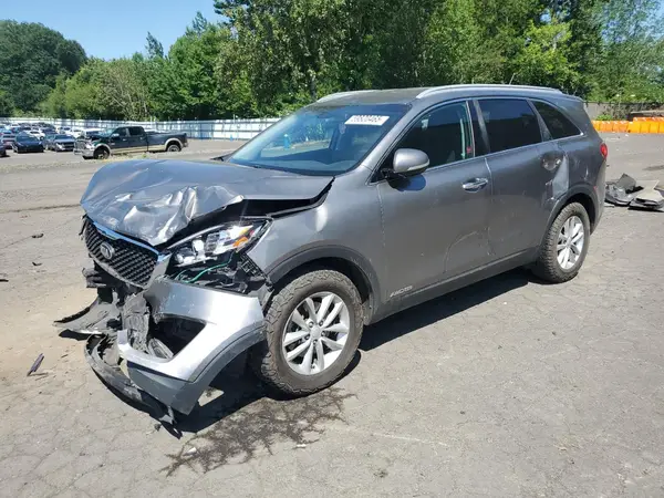 5XYPGDA57GG134083 2016 KIA SORENTO - Image 1