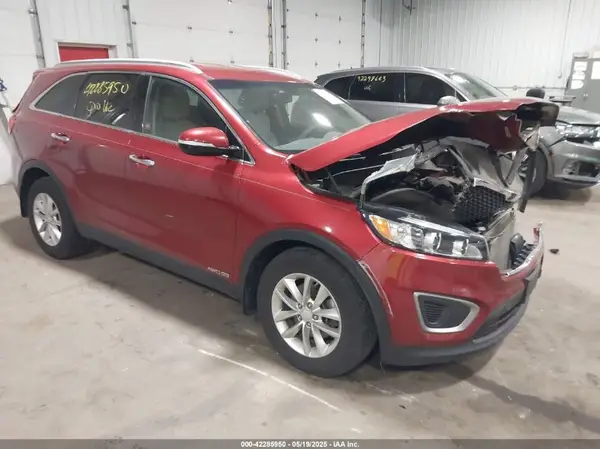 5XYPGDA57GG155659 2016 KIA SORENTO - Image 1