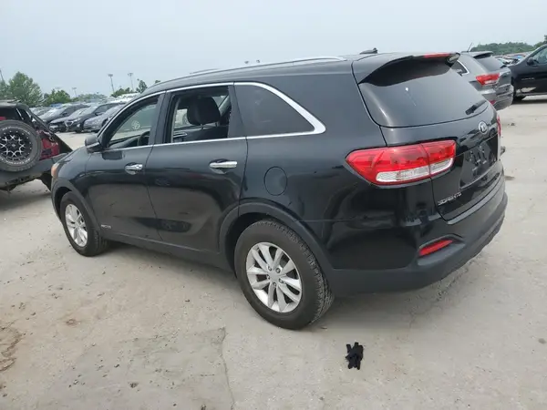 5XYPGDA57GG160070 2016 KIA SORENTO - Image 2