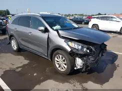 5XYPGDA57GG172087 2016 KIA SORENTO