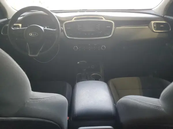 5XYPGDA57GG175619 2016 KIA SORENTO - Image 8