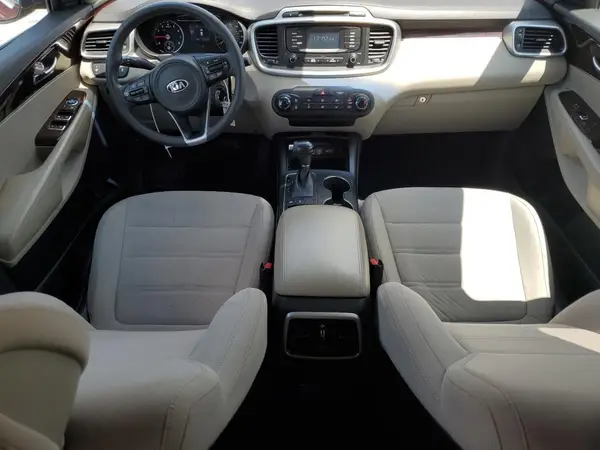 5XYPGDA57GG180190 2016 KIA SORENTO - Image 8