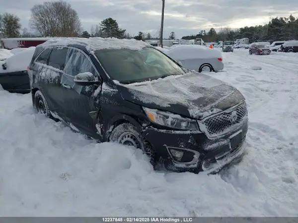 5XYPGDA57GG182263 2016 KIA SORENTO - Image 1