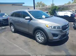 5XYPGDA57HG196083 2017 KIA SORENTO
