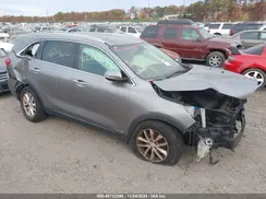 5XYPGDA57HG224903 2017 KIA SORENTO