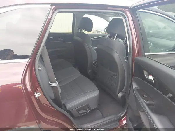 5XYPGDA57HG327321 2017 KIA SORENTO - Image 8