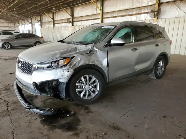 5XYPGDA57HG327352 2017 KIA SORENTO - Image 1