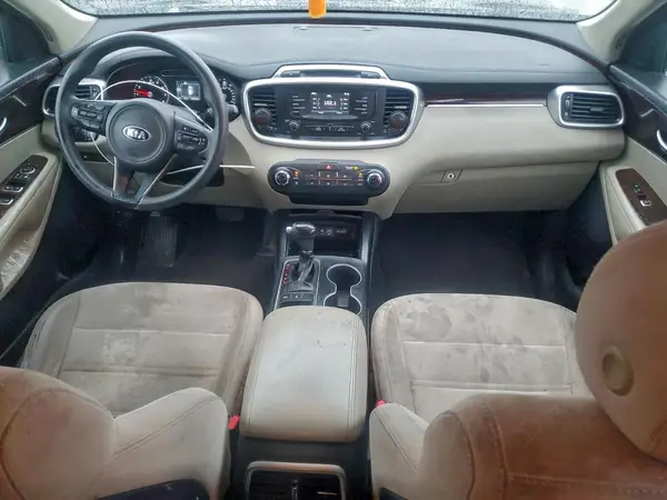 5XYPGDA57JG338793 2018 KIA SORENTO - Image 8