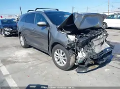 5XYPGDA57JG344609 2018 KIA SORENTO