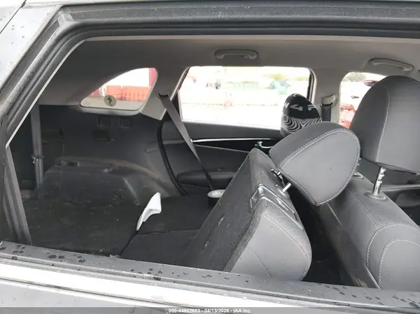 5XYPGDA57JG372247 2018 KIA SORENTO - Image 8