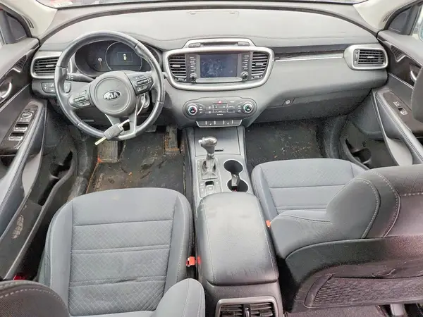 5XYPGDA57JG376489 2018 KIA SORENTO - Image 8