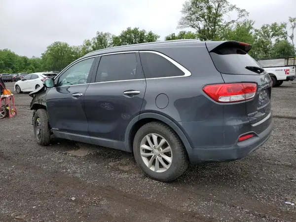 5XYPGDA57JG391638 2018 KIA SORENTO - Image 2