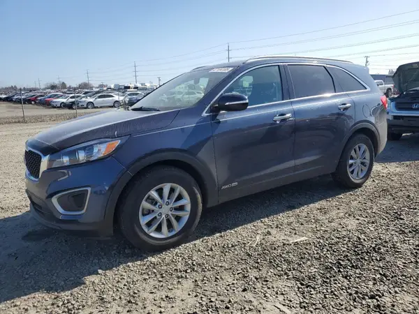 5XYPGDA57JG399755 2018 KIA SORENTO - Image 1