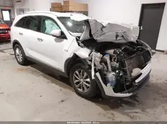 5XYPGDA57JG419776 2018 KIA SORENTO