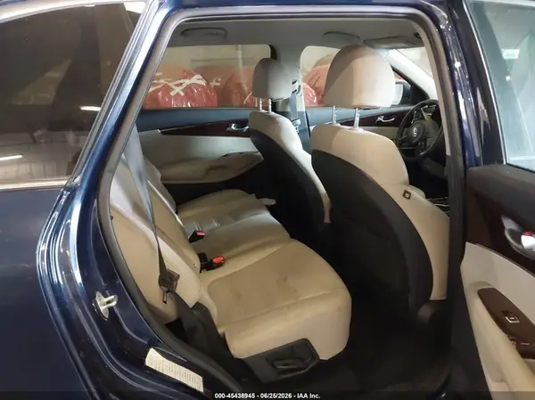5XYPGDA57JG422564 2018 KIA SORENTO - Image 8