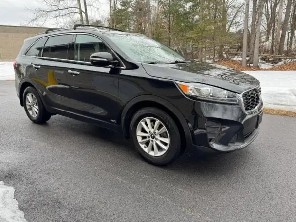 5XYPGDA57KG456232 2019 KIA SORENTO - Image 1