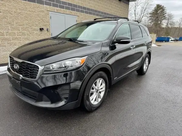 5XYPGDA57KG456232 2019 KIA SORENTO - Image 2