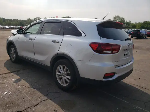 5XYPGDA57KG483432 2019 KIA SORENTO - Image 2