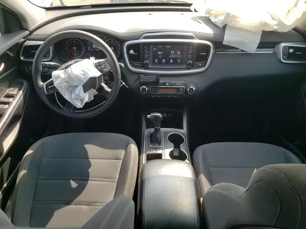 5XYPGDA57KG483432 2019 KIA SORENTO - Image 8