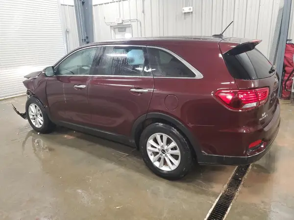 5XYPGDA57KG497041 2019 KIA SORENTO - Image 2