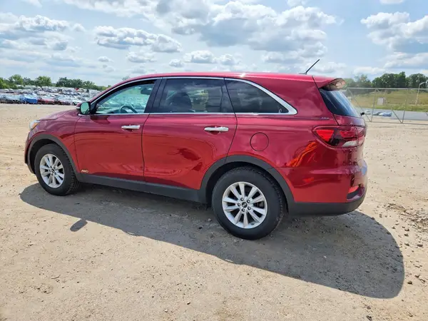 5XYPGDA57KG515585 2019 KIA SORENTO - Image 2