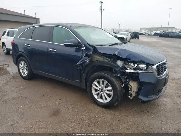 5XYPGDA57KG546271 2019 KIA SORENTO - Image 1