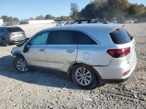 5XYPGDA57KG548554 2019 KIA SORENTO - Image 2
