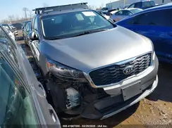 5XYPGDA57KG553124 2019 KIA SORENTO