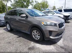 5XYPGDA57KG559490 2019 KIA SORENTO