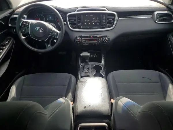 5XYPGDA57KG563734 2019 KIA SORENTO - Image 8