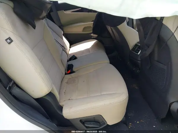 5XYPGDA57KG567654 2019 KIA SORENTO - Image 8