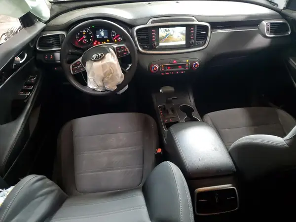 5XYPGDA57KG569436 2019 KIA SORENTO - Image 8