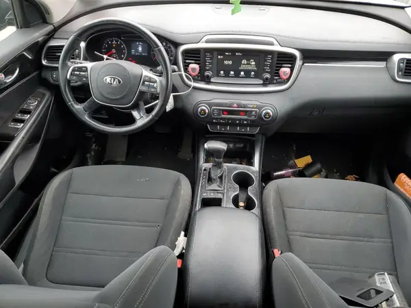 5XYPGDA57KG593204 2019 KIA SORENTO - Image 8