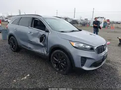 5XYPGDA57KG597575 2019 KIA SORENTO