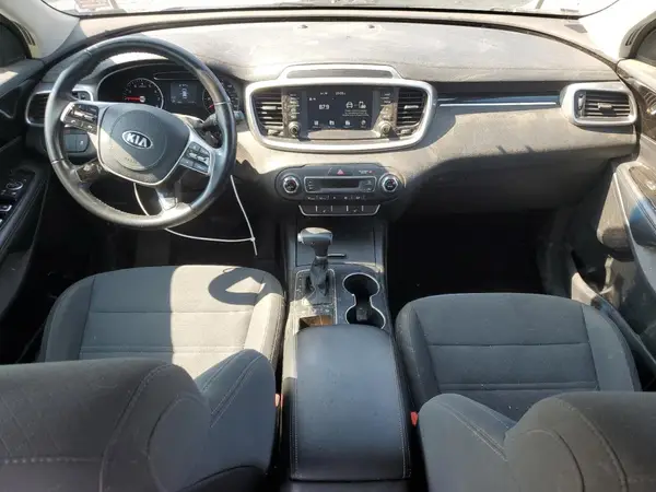 5XYPGDA57KG605691 2019 KIA SORENTO - Image 8