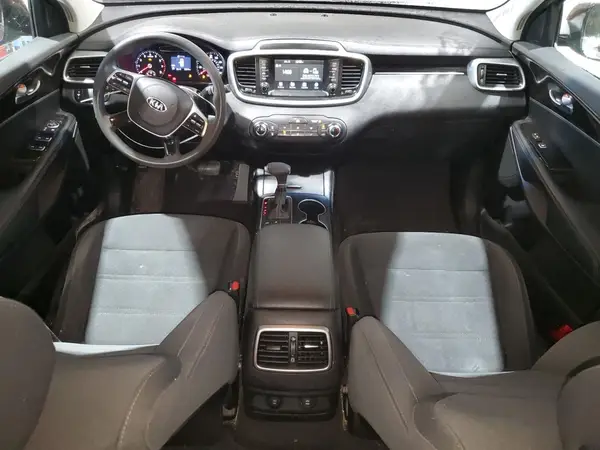 5XYPGDA57LG613372 2020 KIA SORENTO - Image 8