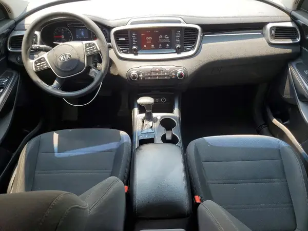 5XYPGDA57LG614635 2020 KIA SORENTO - Image 8