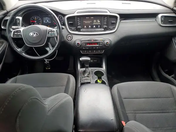 5XYPGDA57LG657761 2020 KIA SORENTO - Image 8