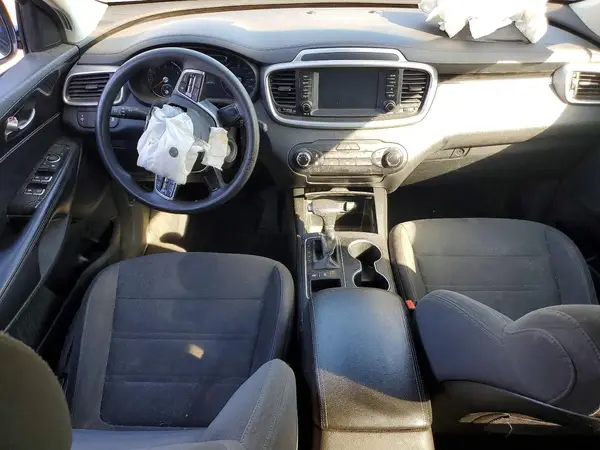5XYPGDA57LG692221 2020 KIA SORENTO - Image 8