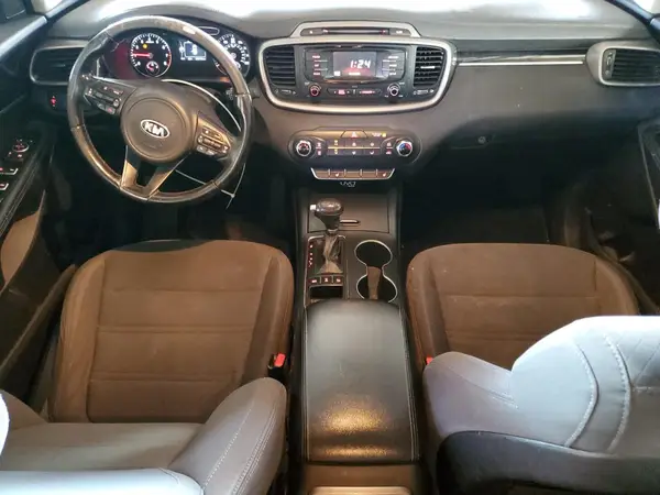 5XYPGDA58GG007553 2016 KIA SORENTO - Image 8