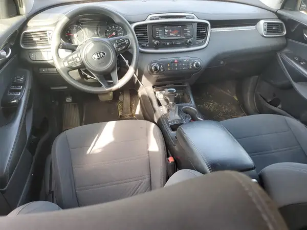5XYPGDA58GG027768 2016 KIA SORENTO - Image 8