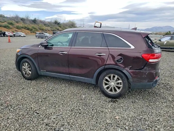 5XYPGDA58GG060186 2016 KIA SORENTO - Image 2